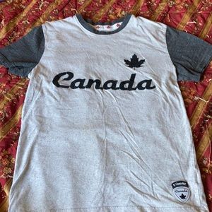 Canadiana CANADA T-shirt